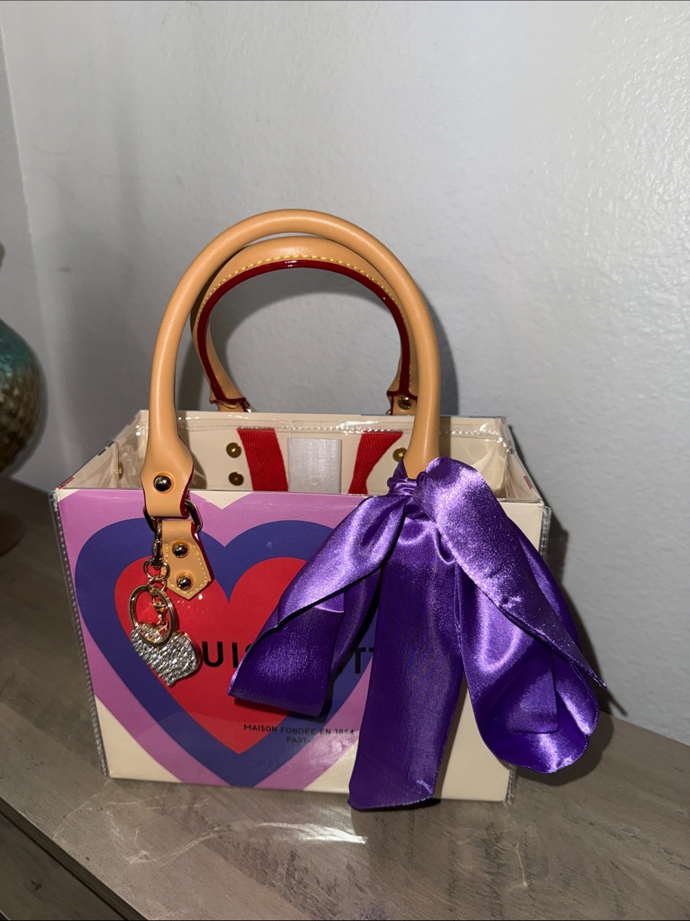 LOUIS VUITTON shopping tote bag with extras